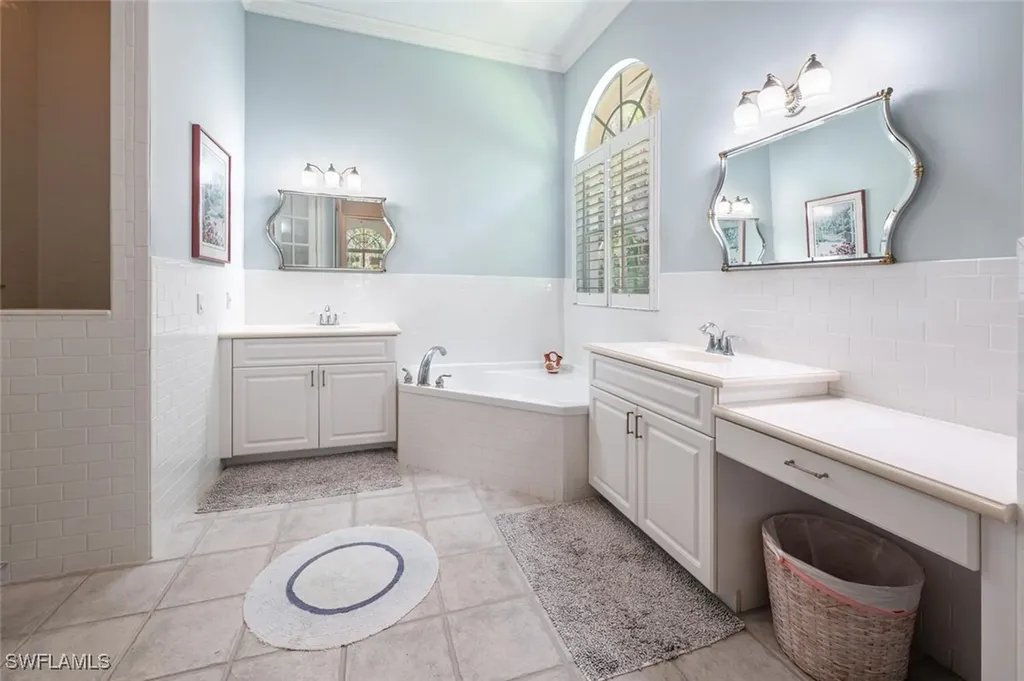 13915 Collier Boulevard Naples FL 34119