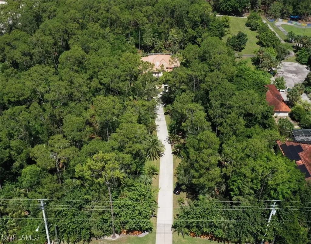 13915 Collier Boulevard Naples FL 34119