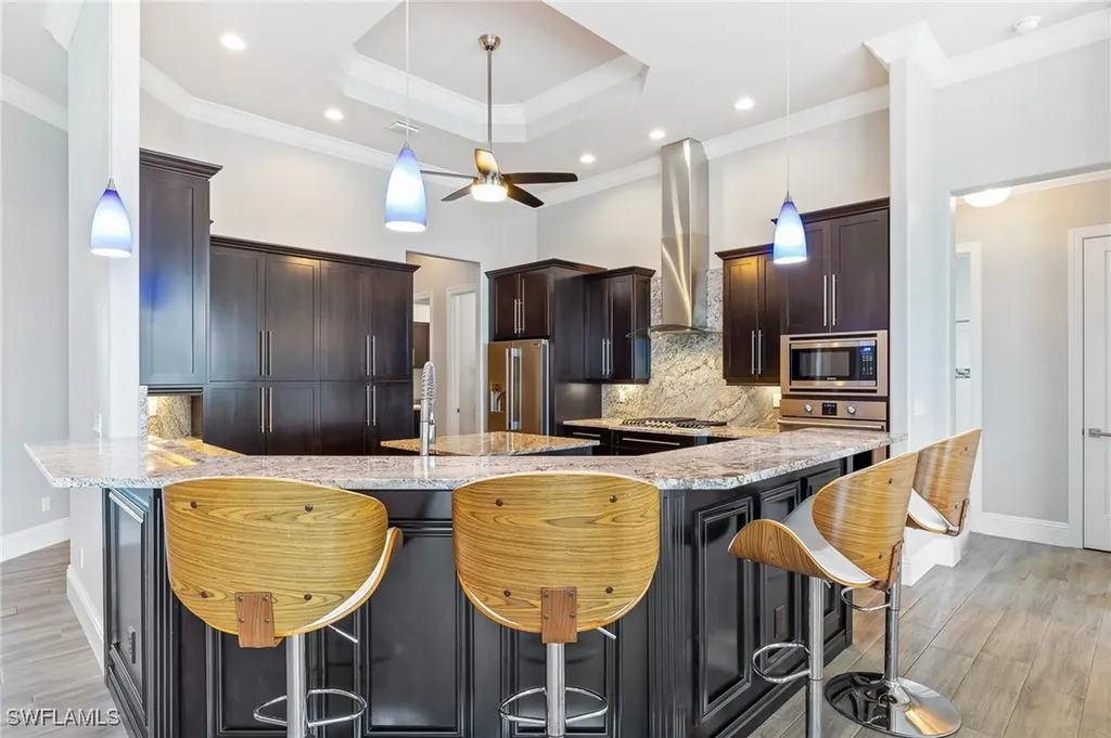 2506 SE 28th Street Cape Coral FL 33904