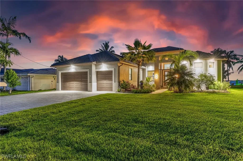 2506 SE 28th Street Cape Coral FL 33904
