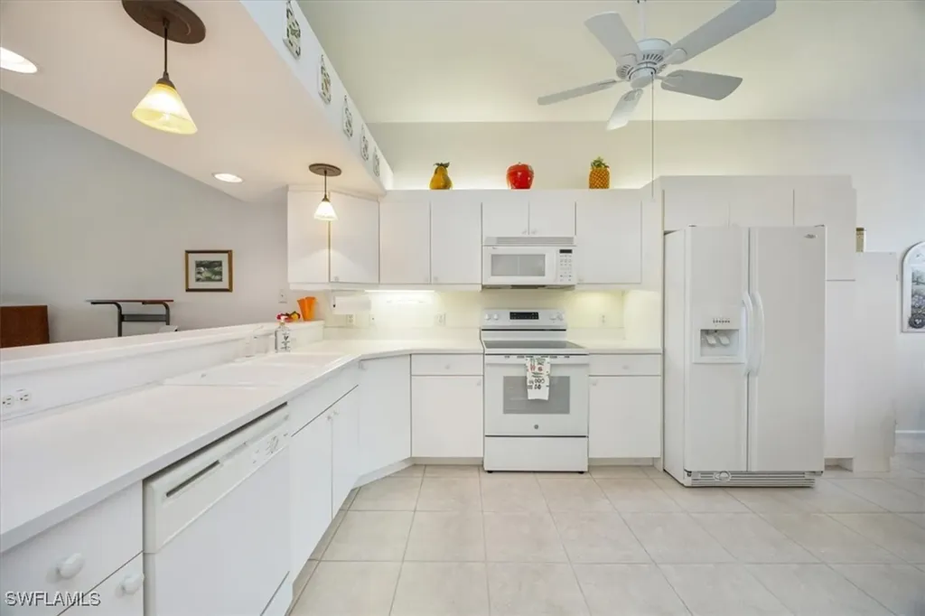 6800 Beach Resort Drive Naples FL 34114
