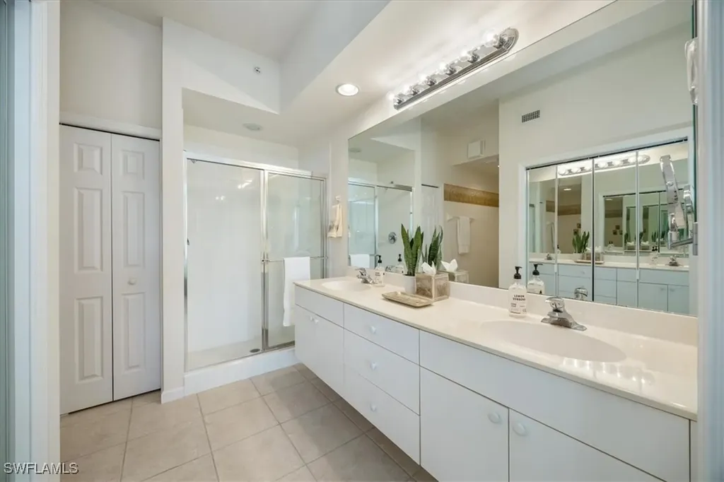 6800 Beach Resort Drive Naples FL 34114