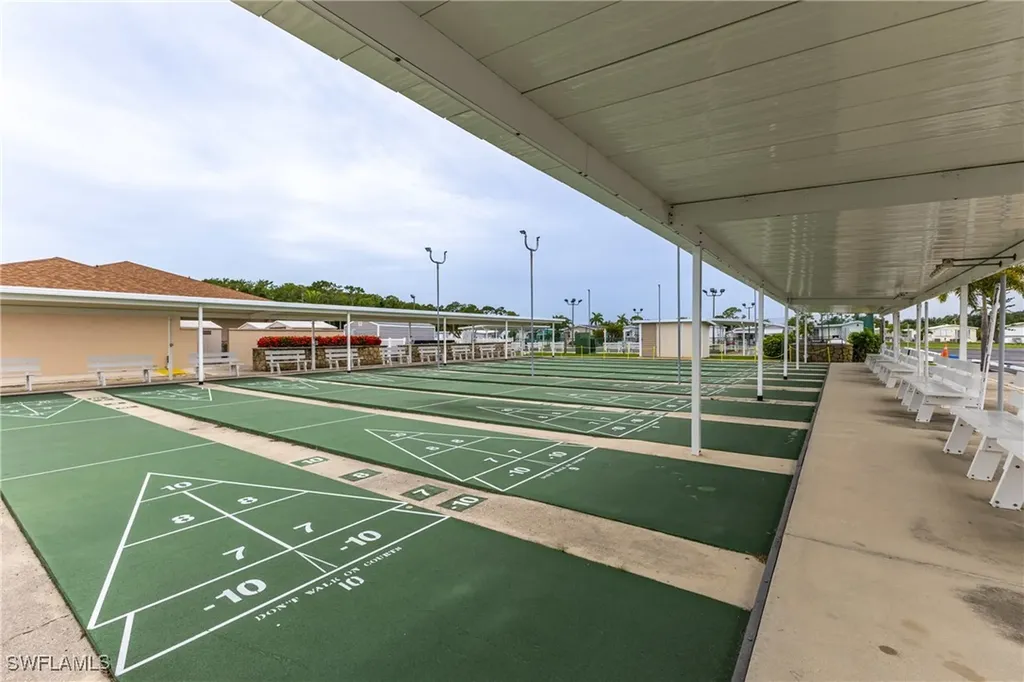 40 La Fonda Lane North Fort Myers FL 33903