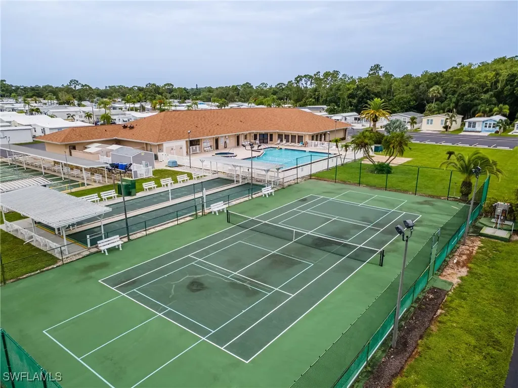 40 La Fonda Lane North Fort Myers FL 33903