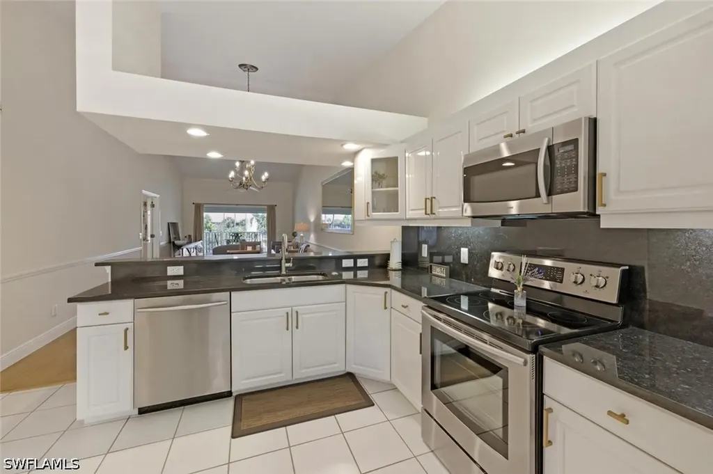 6720 Beach Resort Drive Naples FL 34114