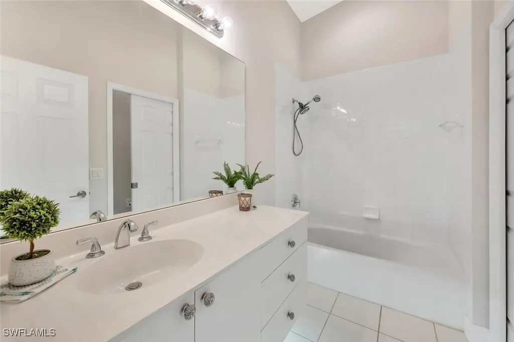 6720 Beach Resort Drive Naples FL 34114