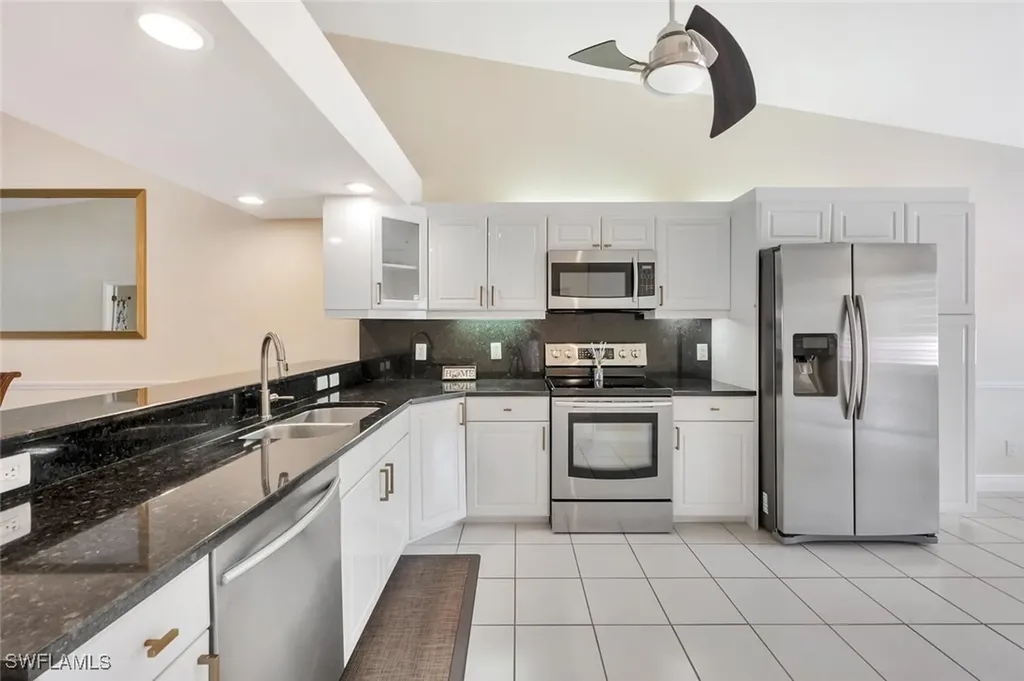 6720 Beach Resort Drive Naples FL 34114