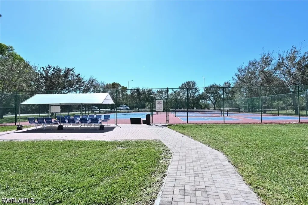 6720 Beach Resort Drive Naples FL 34114