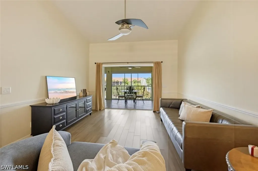 6720 Beach Resort Drive Naples FL 34114
