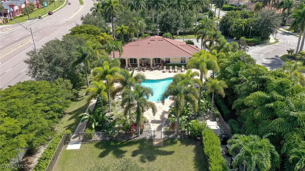 7667 Martino Circle Naples FL 34112