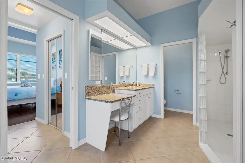 1811 SE 37th Terrace Cape Coral FL 33904
