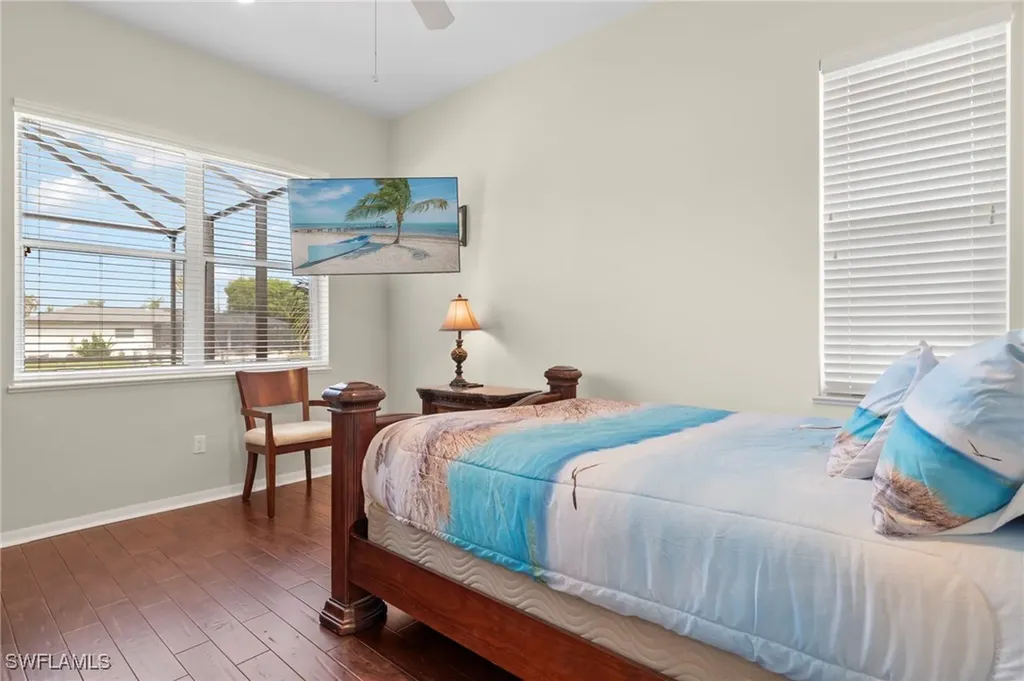 1811 SE 37th Terrace Cape Coral FL 33904