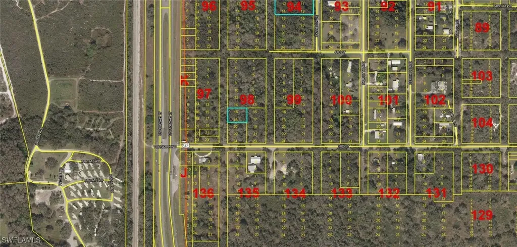 Laurel Avenue Palmdale FL 33944
