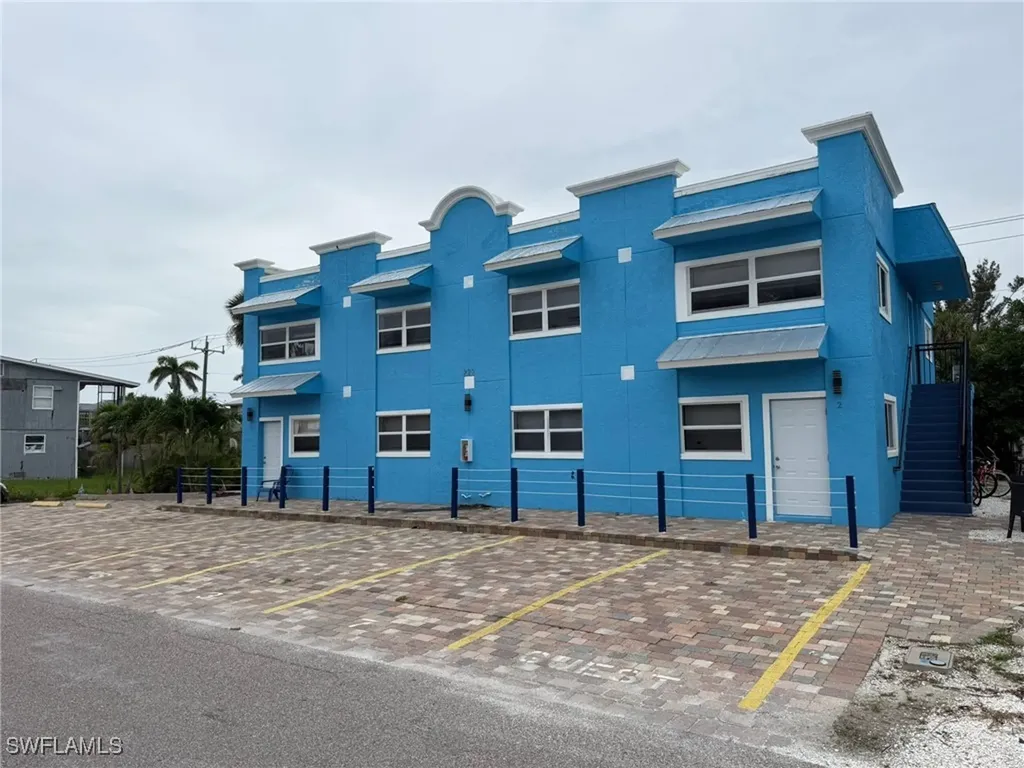 222 Fairweather Lane Fort Myers Beach FL 33931