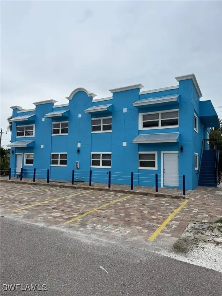 222 Fairweather Lane Fort Myers Beach FL 33931