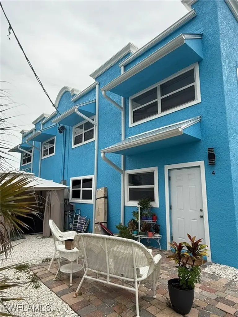 222 Fairweather Lane Fort Myers Beach FL 33931