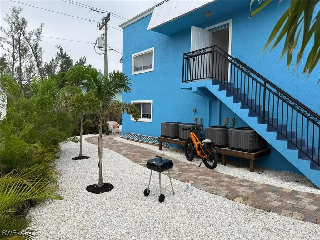 222 Fairweather Lane Fort Myers Beach FL 33931