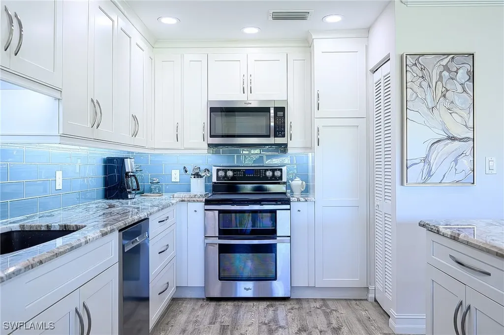 522 Wildwood Lane Naples FL 34105