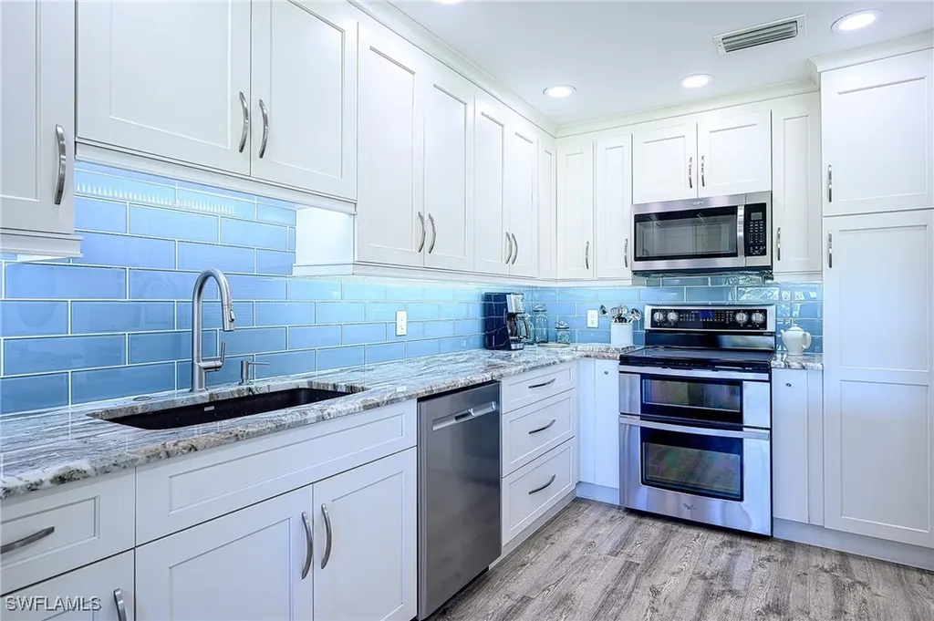 522 Wildwood Lane Naples FL 34105