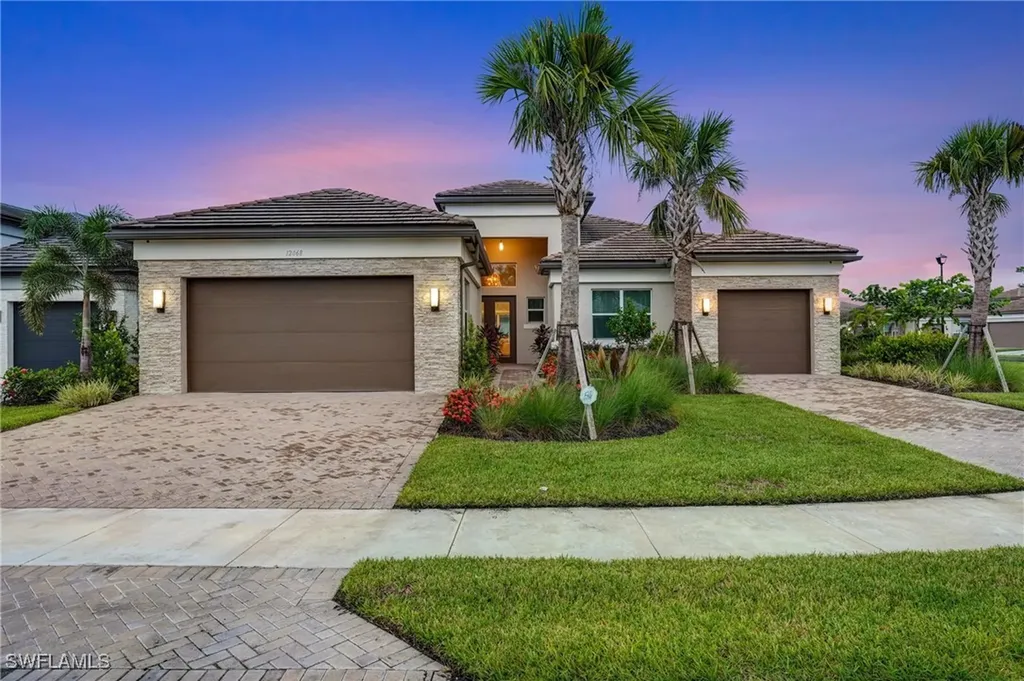12068 Azalea Way Naples FL 34120