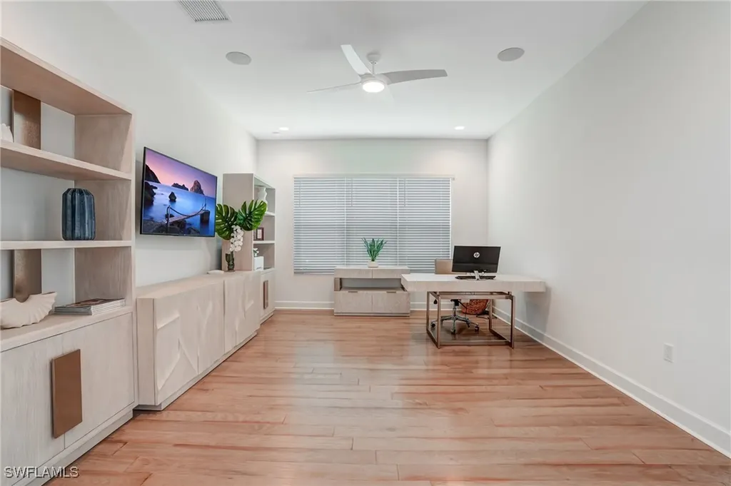 12068 Azalea Way Naples FL 34120