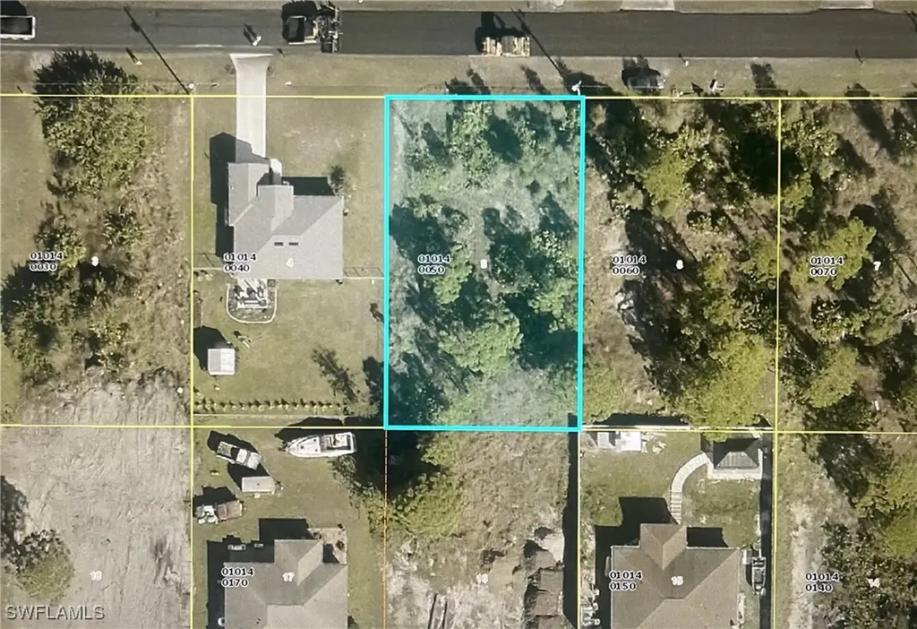 2911 43rd Street W Lehigh Acres FL 33971