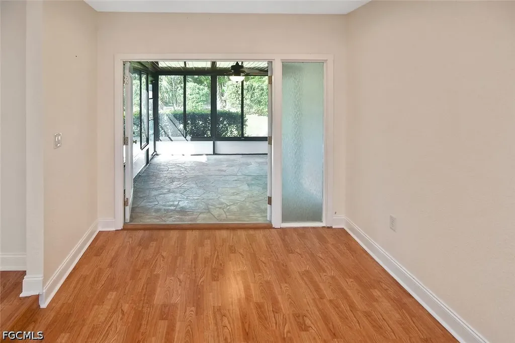 4295 Island Circle Fort Myers FL 33919