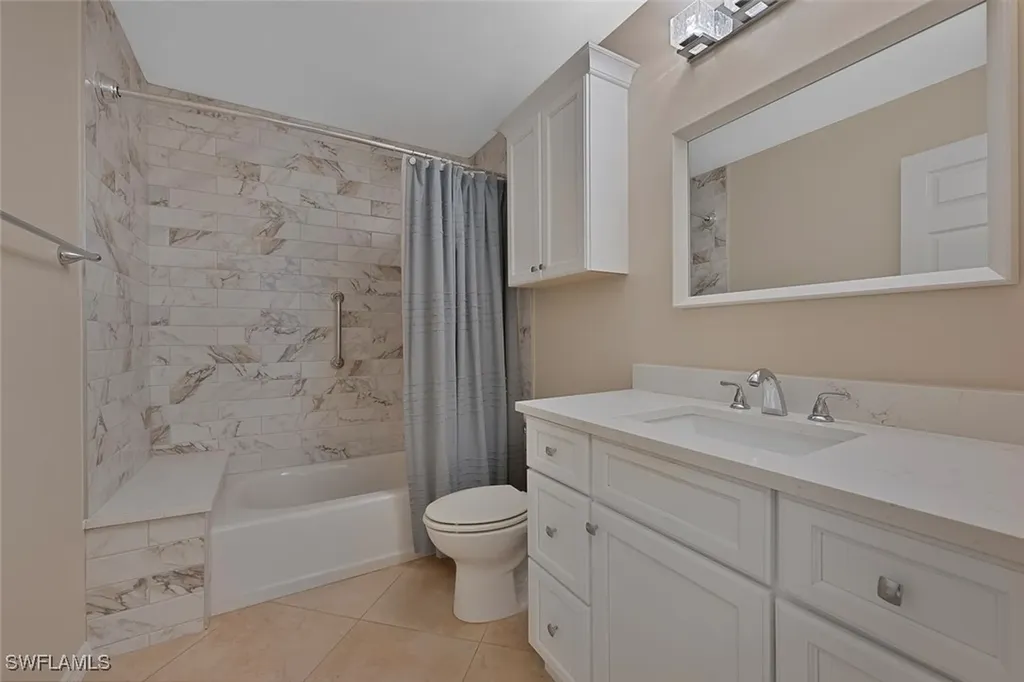 65 Silver Oaks Circle Naples FL 34119