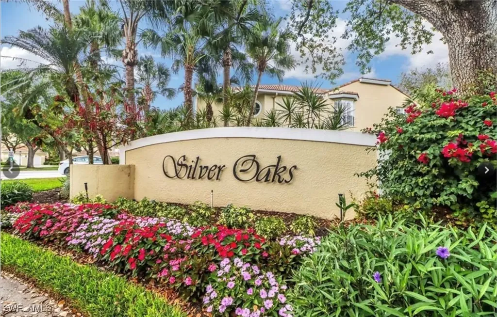 65 Silver Oaks Circle Naples FL 34119