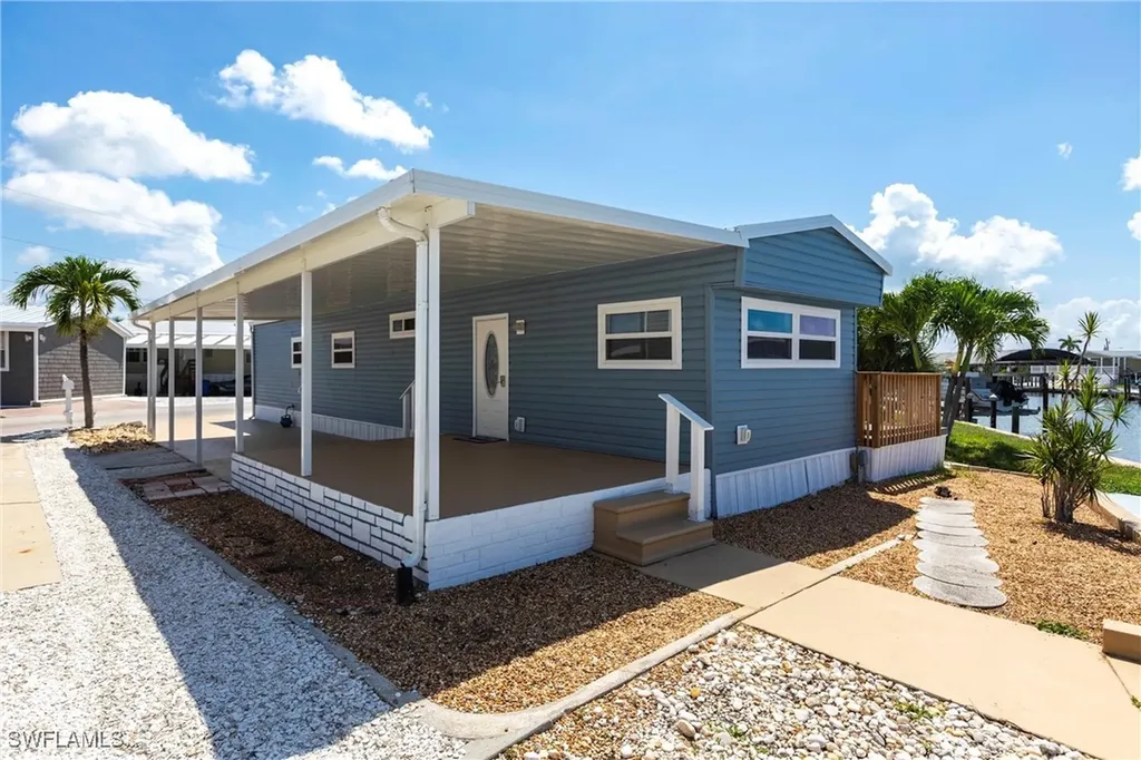 3913 Dewberry Lane St. James City FL 33956