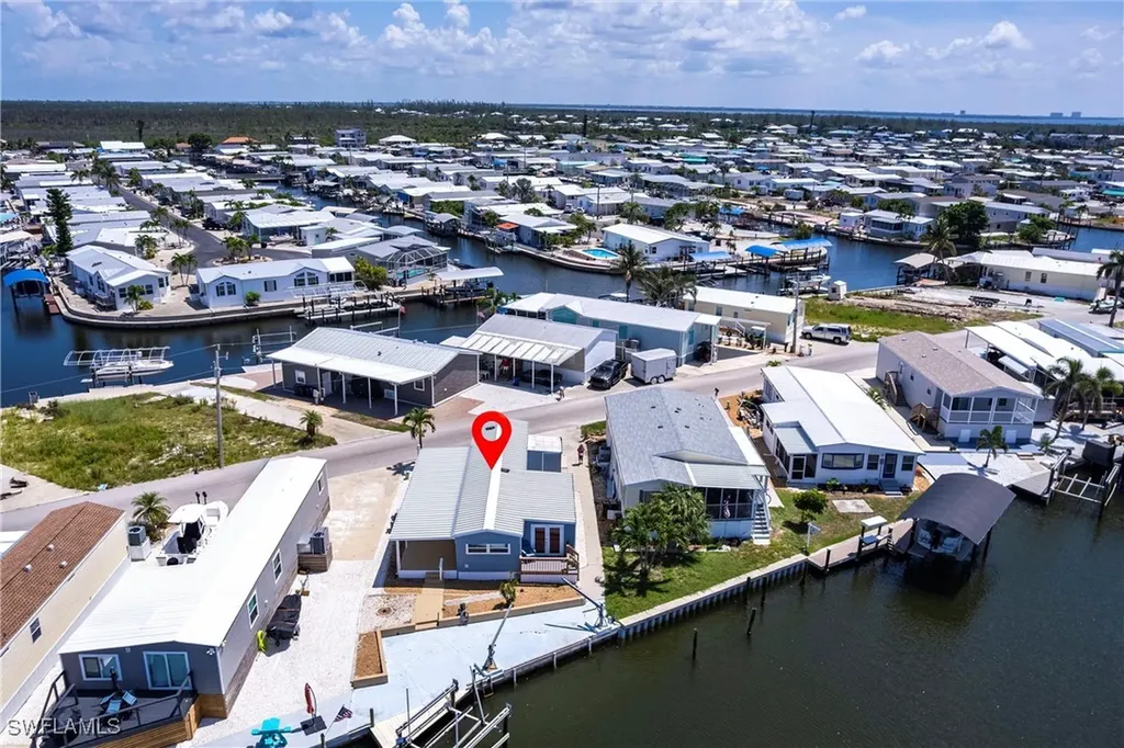 3913 Dewberry Lane St. James City FL 33956