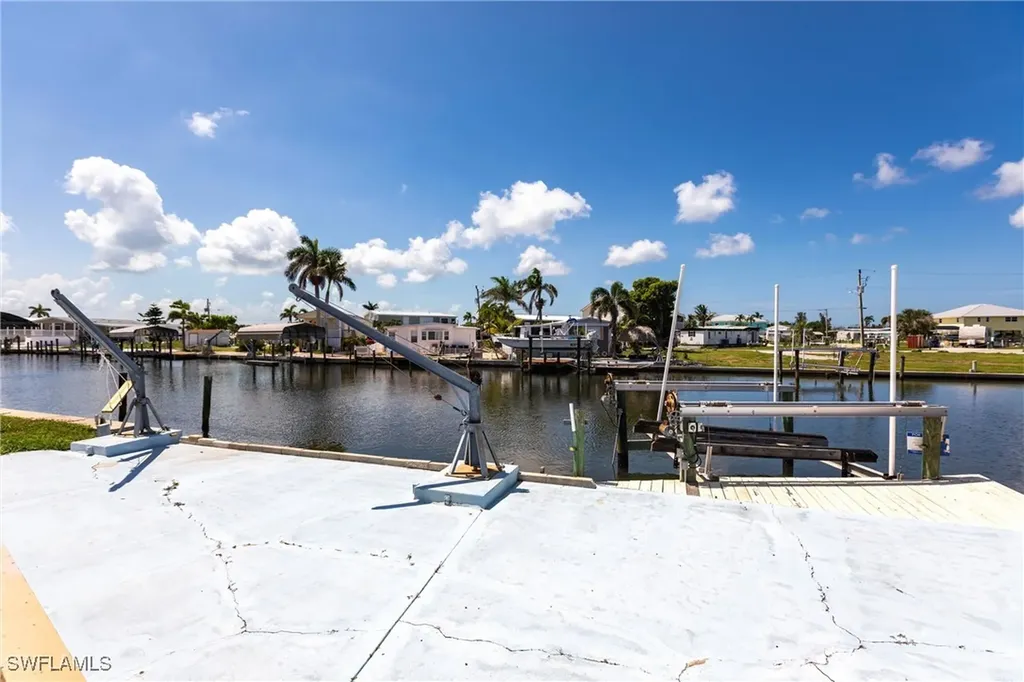 3913 Dewberry Lane St. James City FL 33956