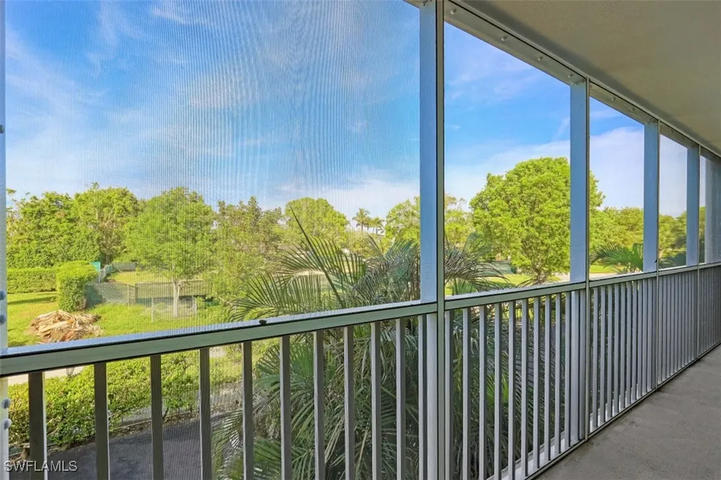 3150 Binnacle Drive Naples FL 34103