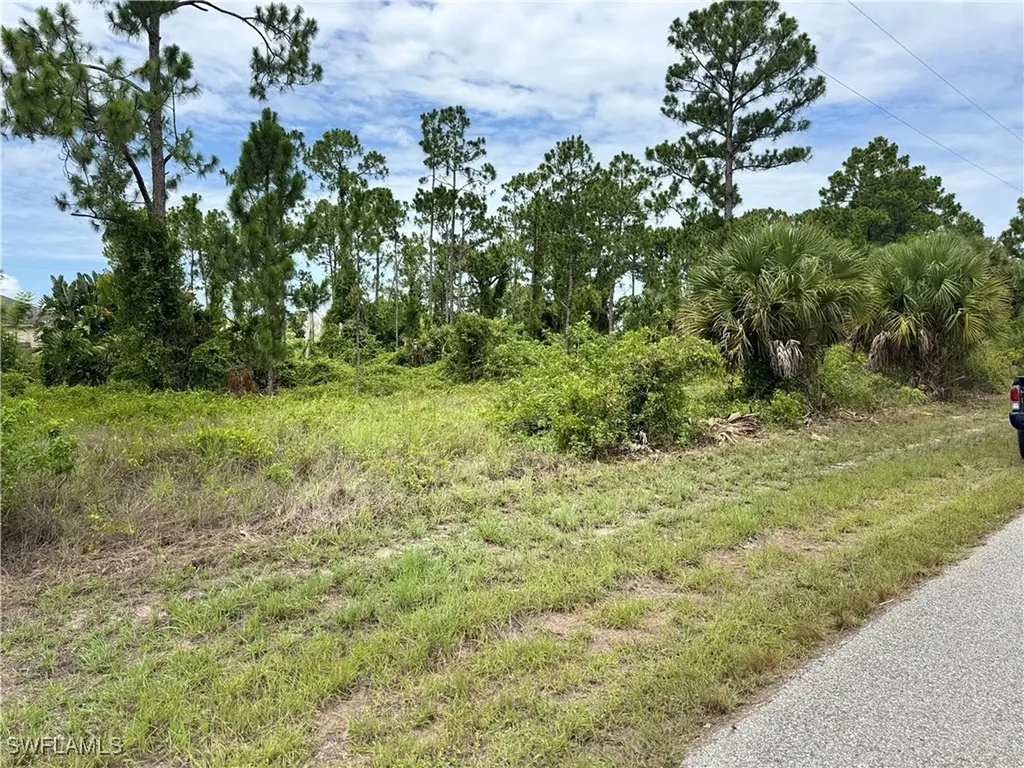 1244 Cordoba Street E Lehigh Acres FL 33974
