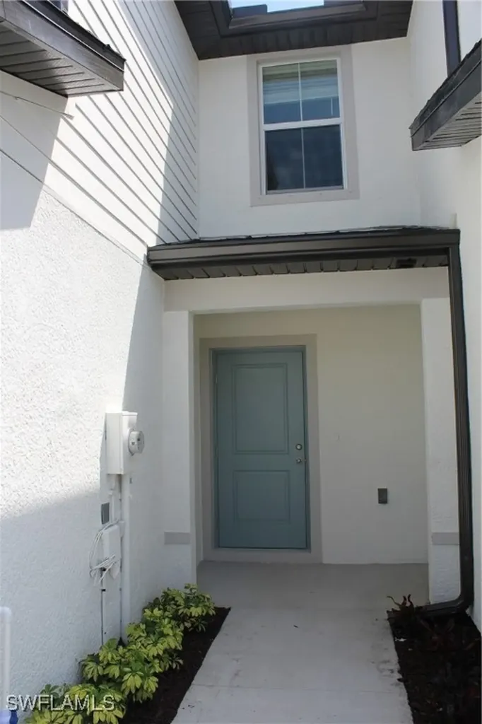 4254 Canova Court North Fort Myers FL 33917