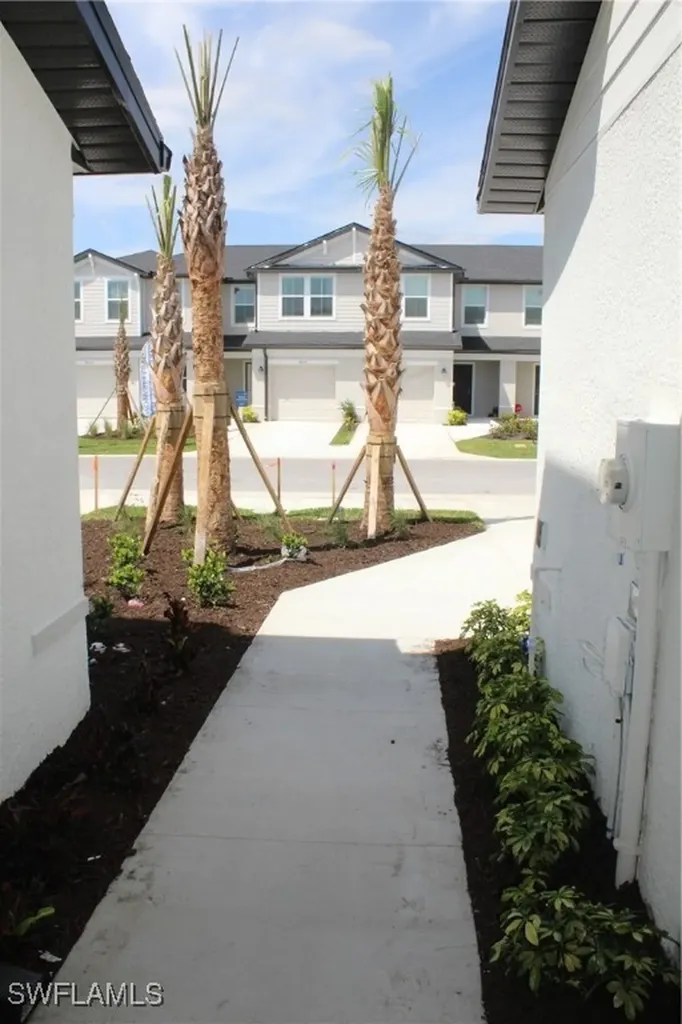 4254 Canova Court North Fort Myers FL 33917