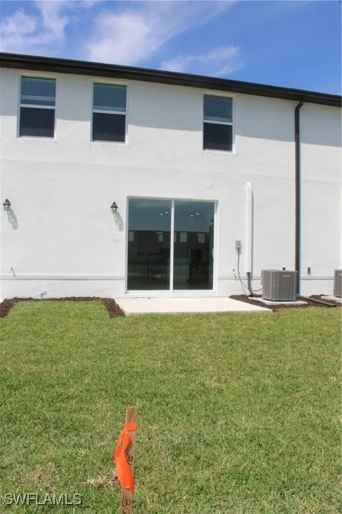 4254 Canova Court North Fort Myers FL 33917