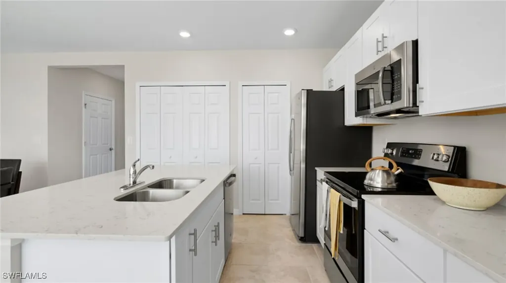 4254 Canova Court North Fort Myers FL 33917