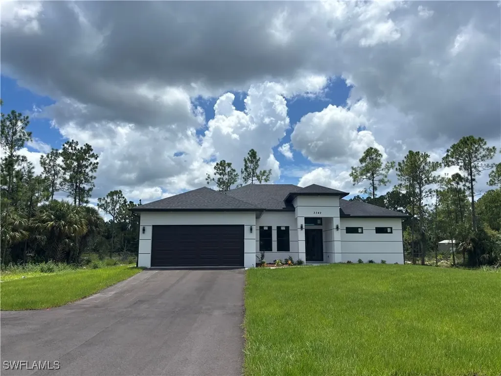 2342 10th Avenue SE Naples FL 34117