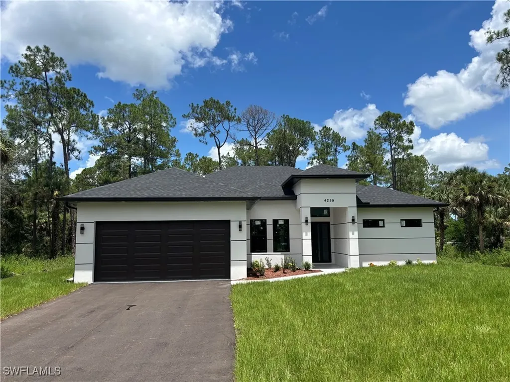 2342 10th Avenue SE Naples FL 34117