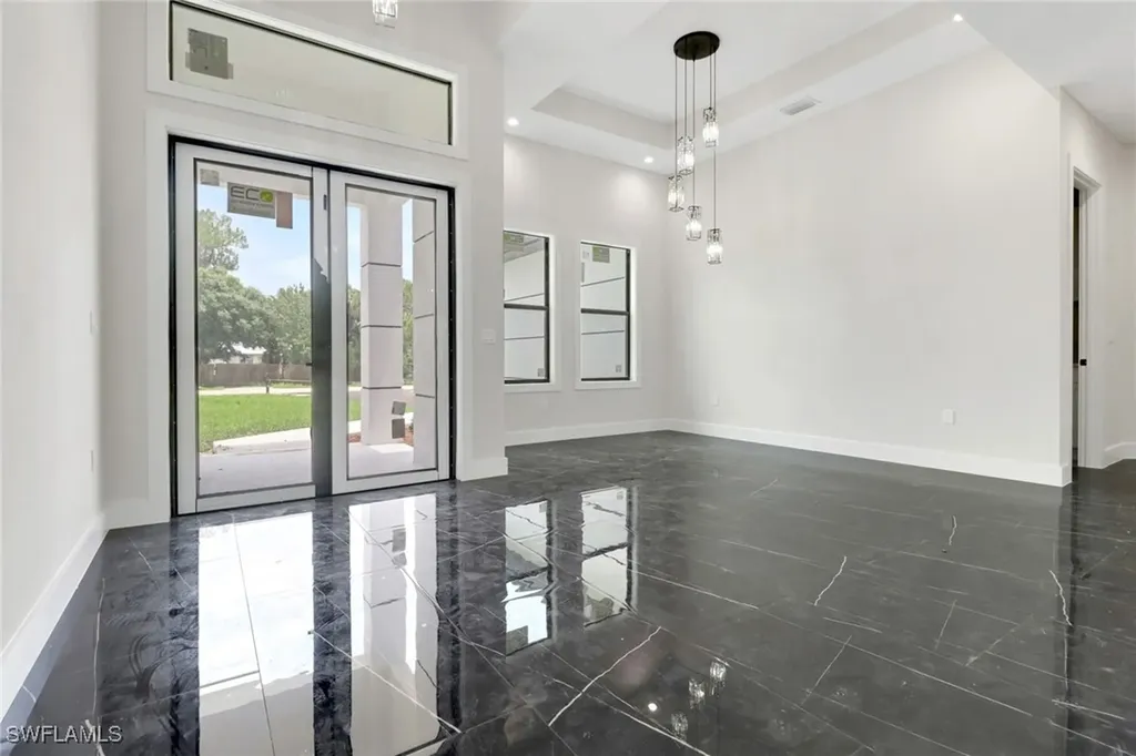 2342 10th Avenue SE Naples FL 34117