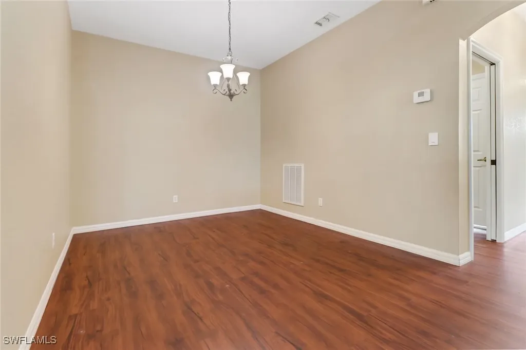 7585 Meadow Lakes Drive Naples FL 34104