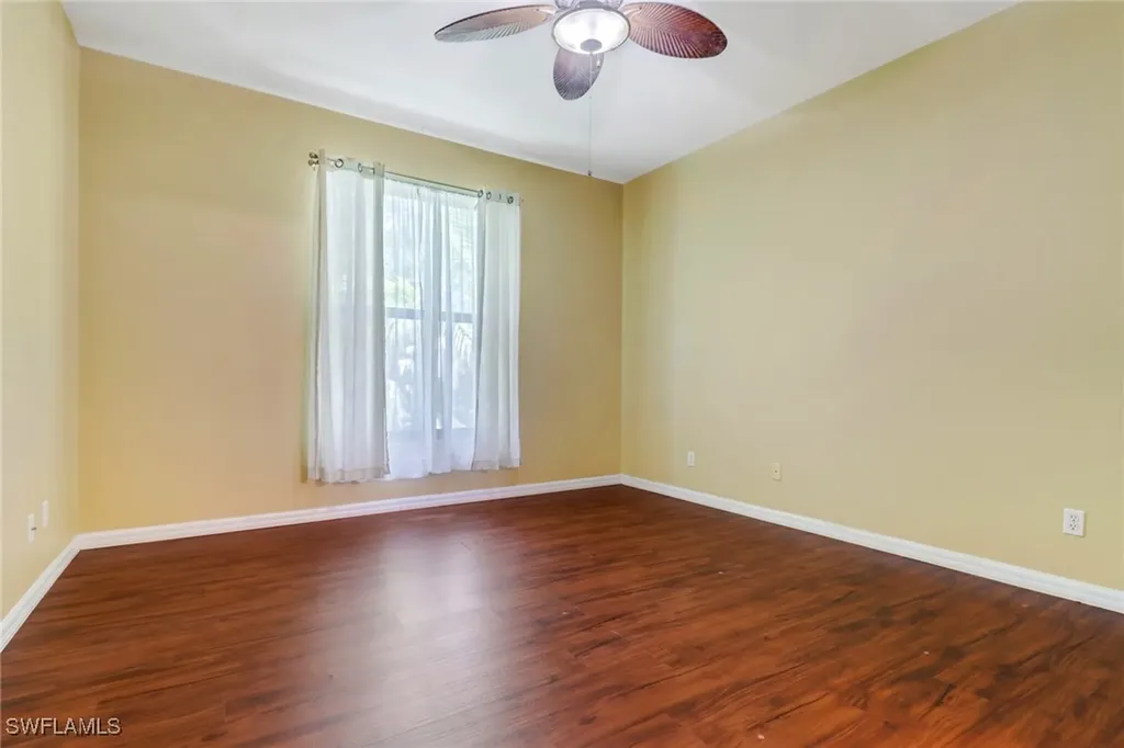 7585 Meadow Lakes Drive Naples FL 34104