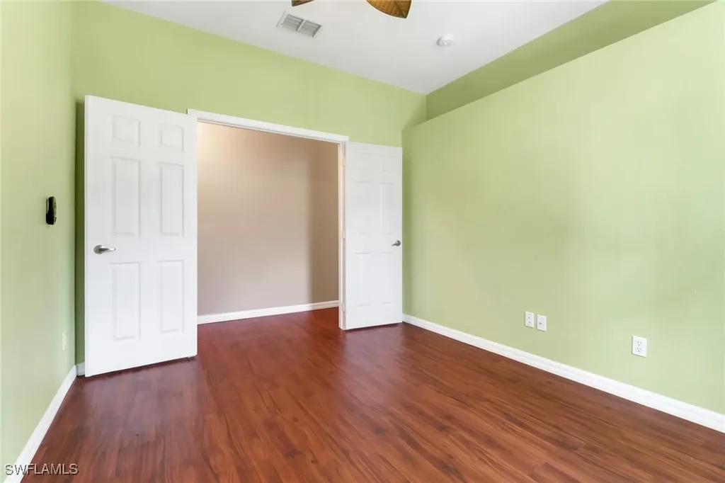 7585 Meadow Lakes Drive Naples FL 34104