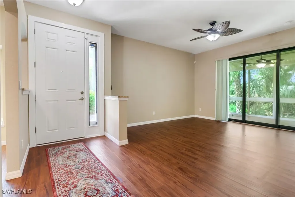 7585 Meadow Lakes Drive Naples FL 34104