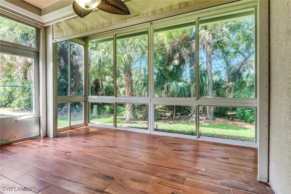 7585 Meadow Lakes Drive Naples FL 34104