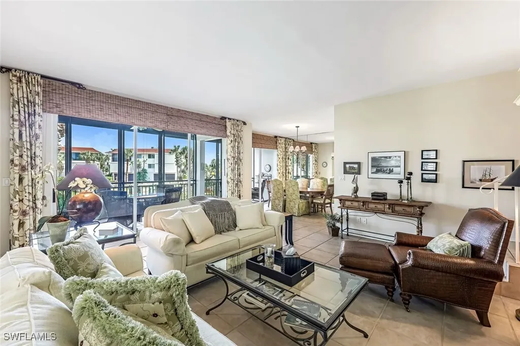 2216 Gulf Shore Boulevard N Naples FL 34102
