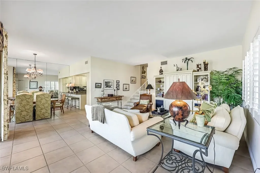 2216 Gulf Shore Boulevard N Naples FL 34102