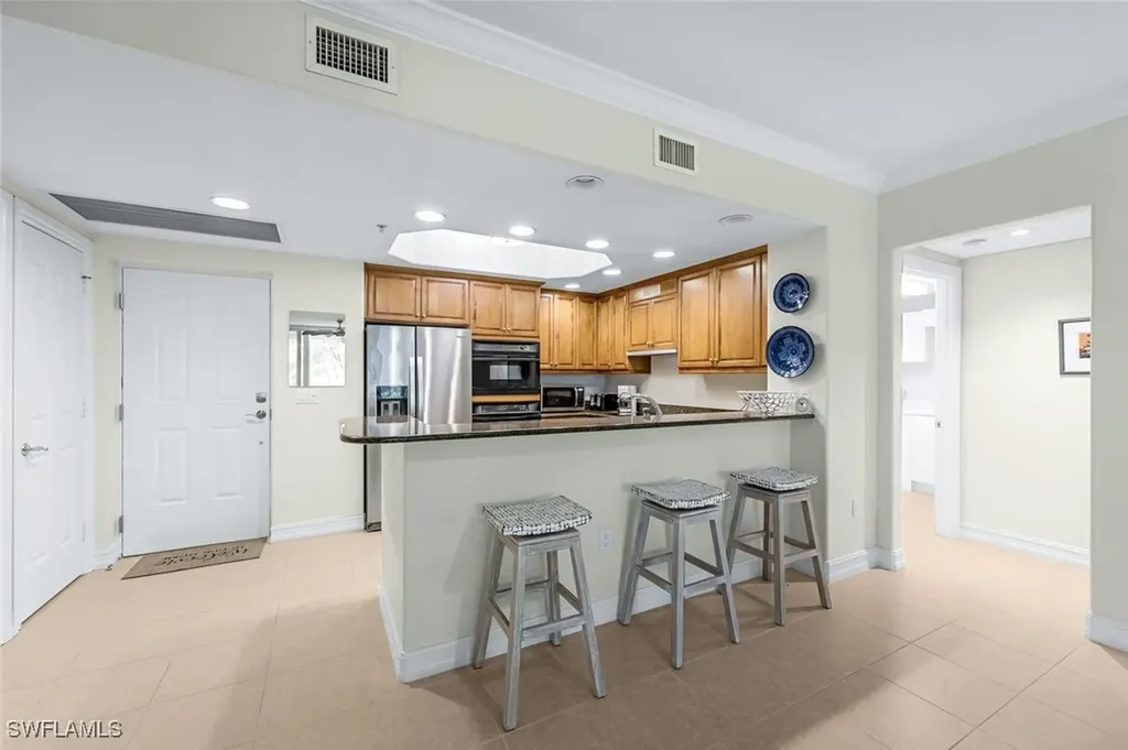 2728 Tiburon Boulevard E Naples FL 34109