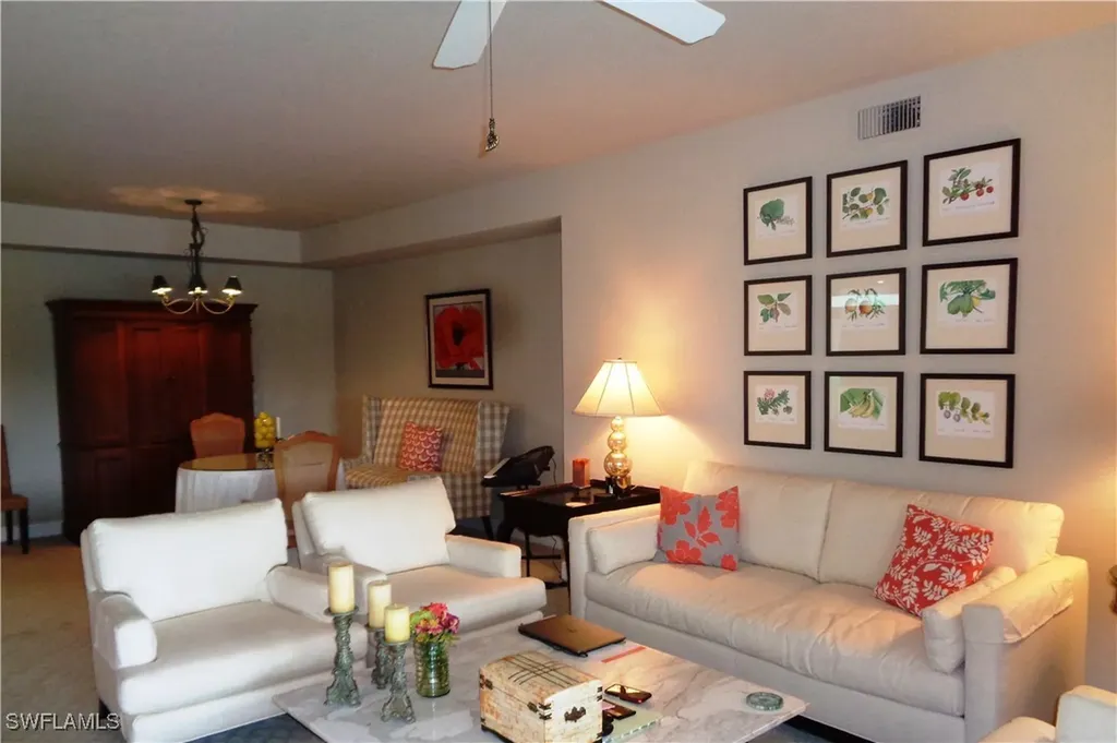 610 Laguna Royale Boulevard Naples FL 34119